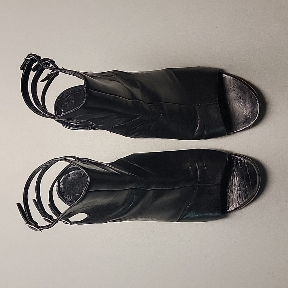 Helmut Lang Vintage Black Leather Peep-Toe Gladiator Heels